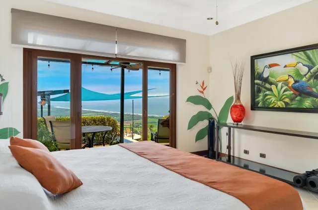Playa Hermosa ocean view home