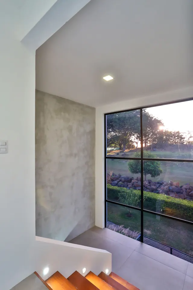 Modern Minimalist Gem for sale in Hacienda Los Reyes