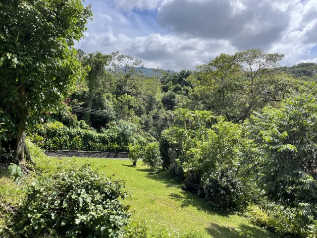 Versatile Estate in Santa Ana, Piedades: Ideal for Hotel, Airbnb, or Development
