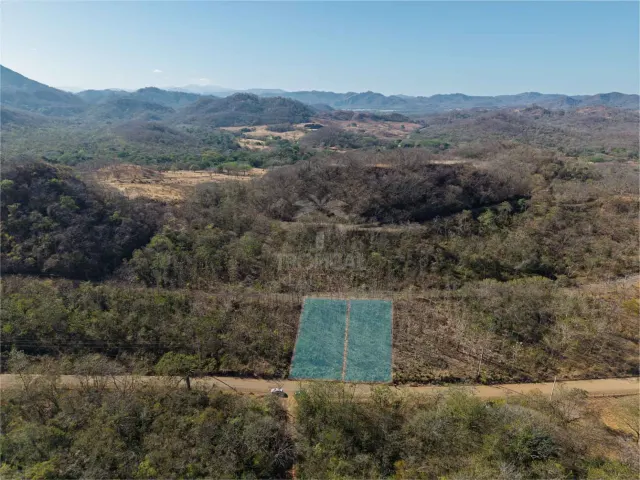 Residential Lots for Sale with Mountain and Valley Views Near Tamarindo
