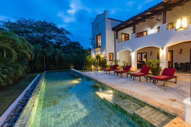 Luxury Spanish Colonial Home in Hacienda Pinilla – Infinity Pool & Resort Living