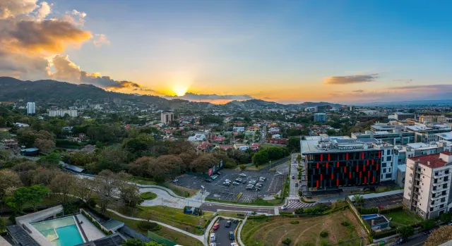 Escazu, Central Park, Luxurious Apartment for sale