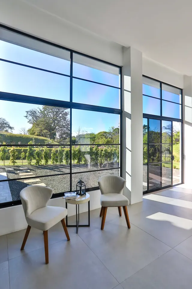 Modern Minimalist Gem for sale in Hacienda Los Reyes