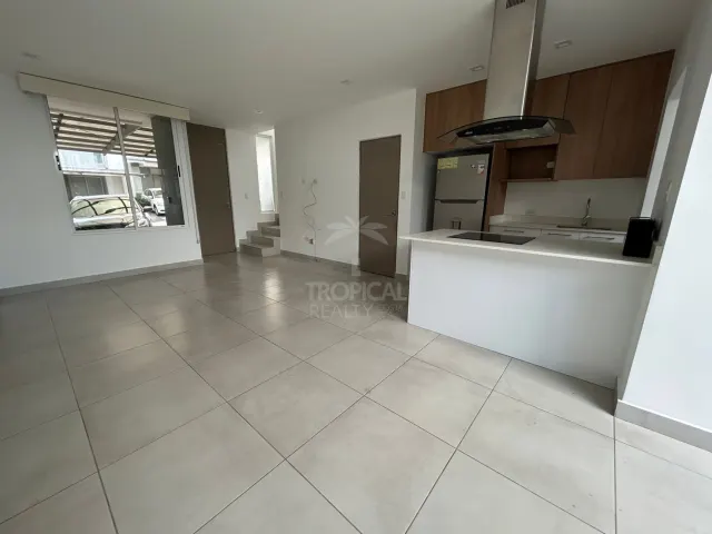 Modern Townhouse for Rent – Piedades de Santa Ana