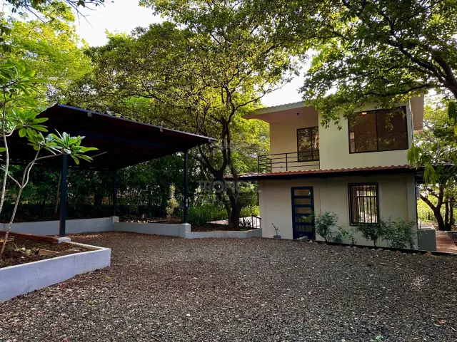Home for Sale Near Playa Avellanas – Private Pool & Excellent Airbnb Potential