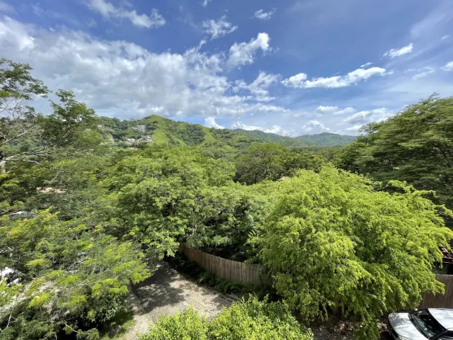 Luxury living near Playa del Coco and Ocotal