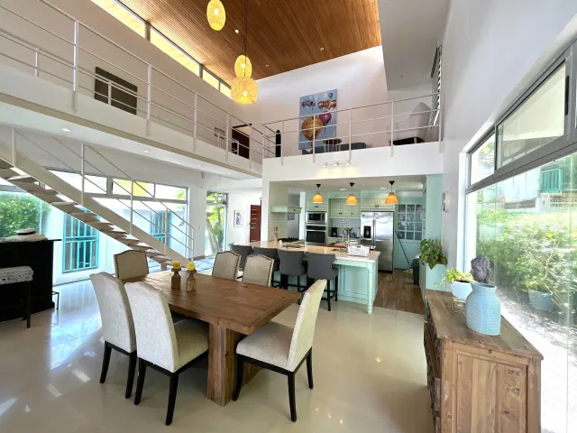 Oceanfront Luxury Villa for Rent in Playa Tivives, Costa Rica