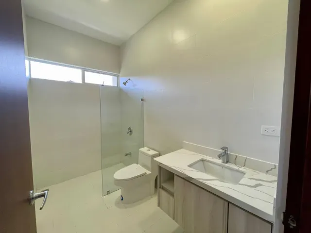 Casa Cielo house for rent San Rafael Alajuela in gated community