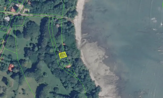 Prime beachfront Lot in Cabuya, Nicoya Peninsula