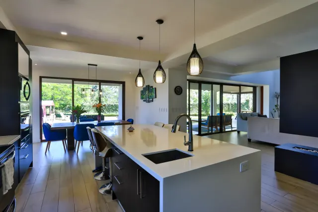Contemporary House in Los Reyes, la Guacima for sale