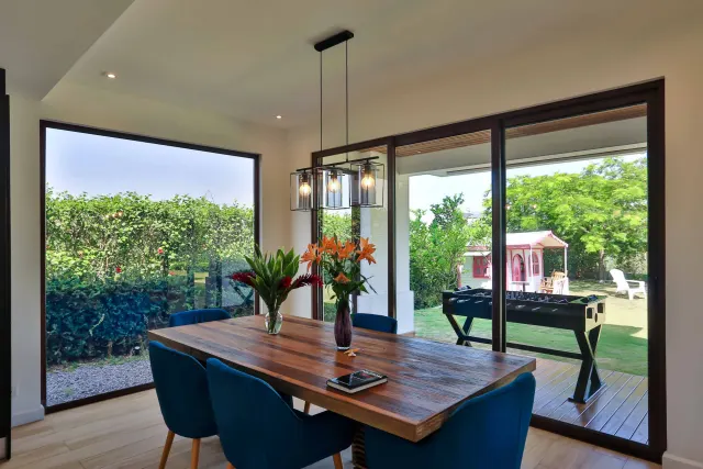 Contemporary House in Los Reyes, la Guacima for sale