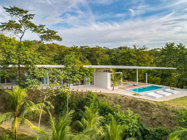 Designer 3-Bedroom Villa with Breathtaking Ocean Views and Pool in Playa Hermosa Hills