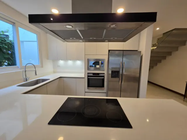 House for Rent in Elements Lindora – Modern, Furnished, and Spacious
