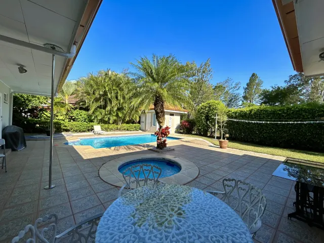 House for sale in Hacienda Los Reyes, boasting a prime location and outstanding features.