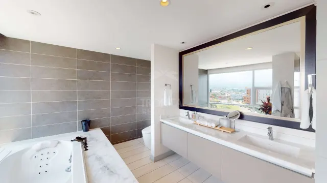 Escazu, Central Park, Luxurious Apartment for sale