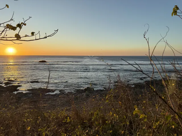 Unique Investment Opportunity – Beachfront Lot for Sale in Guanacaste