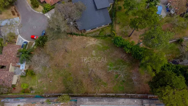 Exclusive Lot with Panoramic Views in Hacienda El Cocoy, Guachipelín – Privacy, Luxury & Prime Location