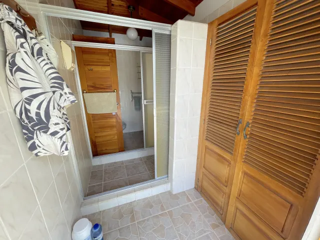 For Sale, Single-Story House with Pool Los Reyes