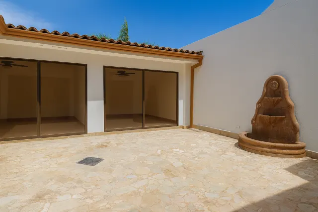 Spacious 4-Bedroom Home for Sale in Rohrmoser, San Jos
