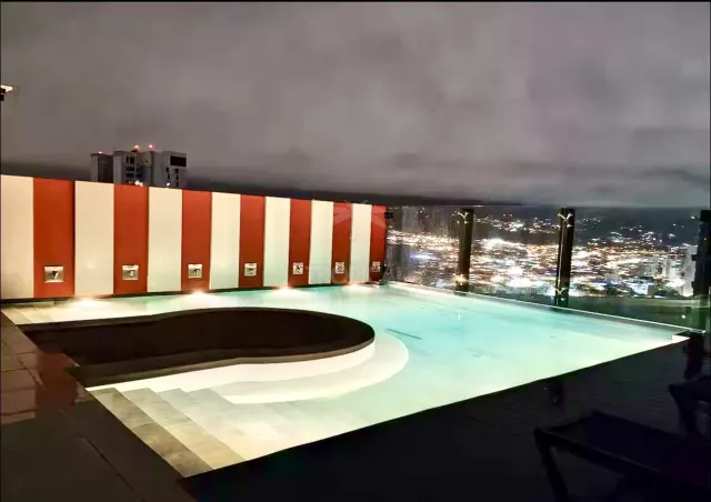 Modern Penthouse in Barrio Escalante | Urban Living with Panoramic Views