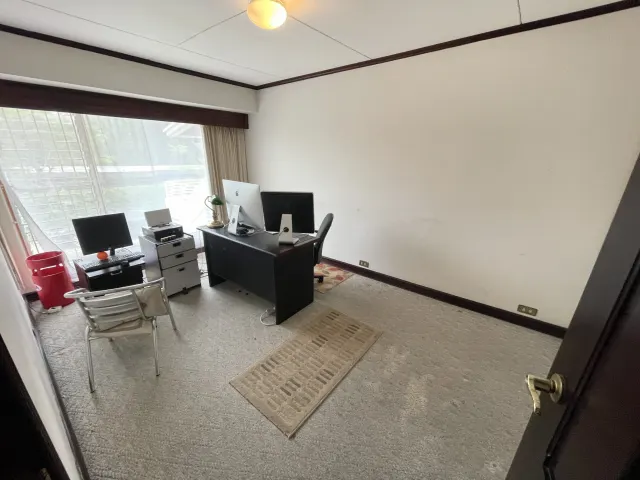 Property with Stunning Views in San Rafael Escazú