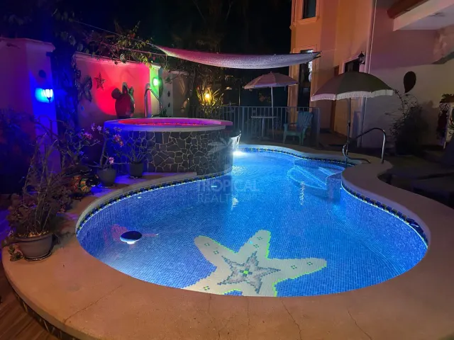 House for Sale in Jacó Beach – Private Pool & Jacuzzi