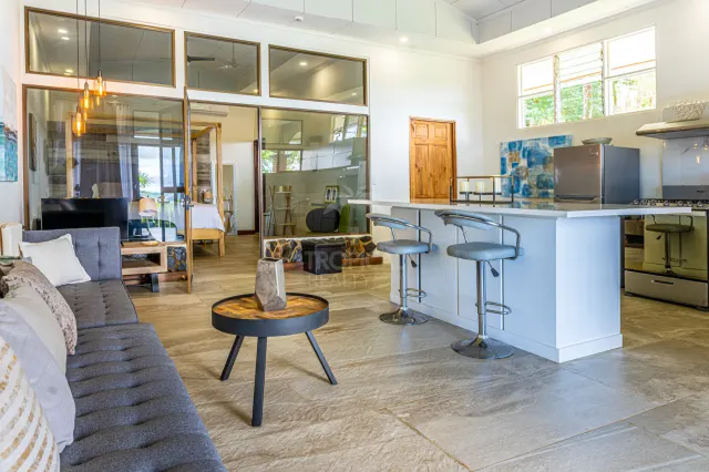 Ocean-View Boutique Hotel in Dominical – 13 Turn-Key Units on 1 Hectare