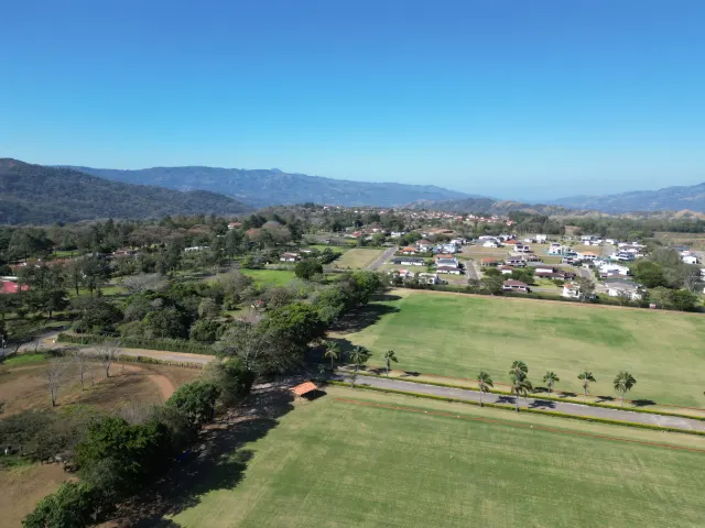 For Sale, Single-Story House with Pool Los Reyes