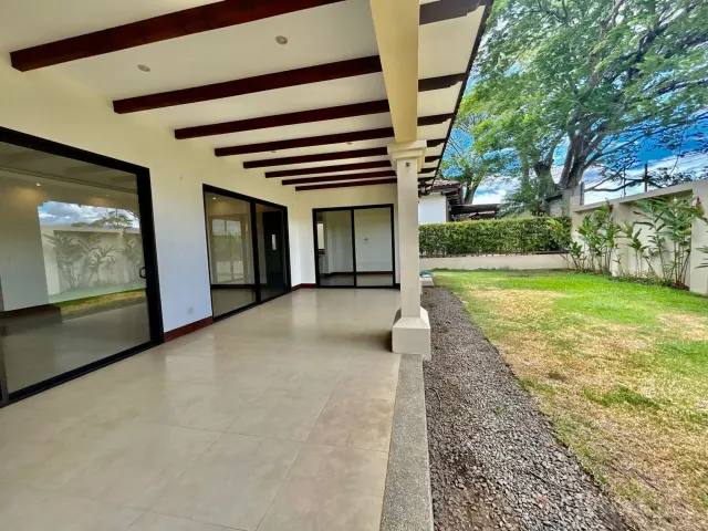 Charming Condo Home in Lindora, Santa Ana