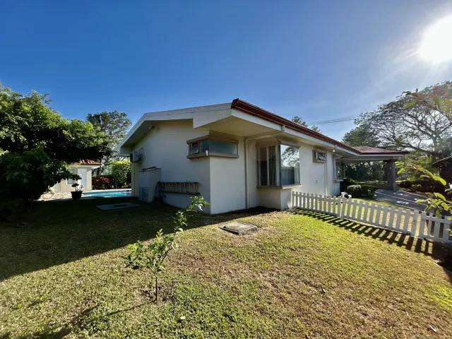 House for sale in Hacienda Los Reyes, boasting a prime location and outstanding features.