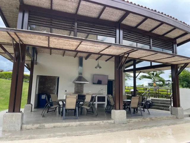 Casa Cielo house for rent San Rafael Alajuela in gated community