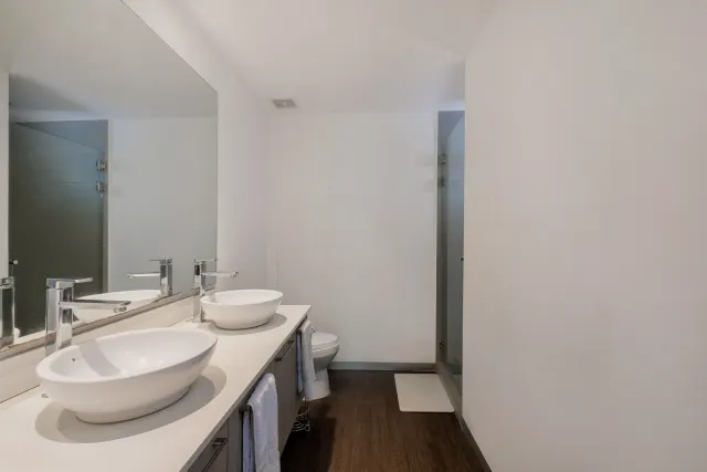 Modern Apartment with Private Garden in Arborea Flats, Santa Ana