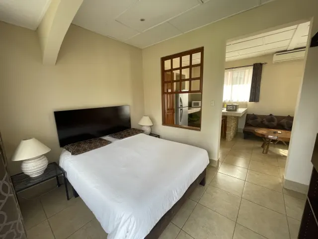 Prime Jaco Beach Investment Property: Ideal for Hotel or Airbnb Business