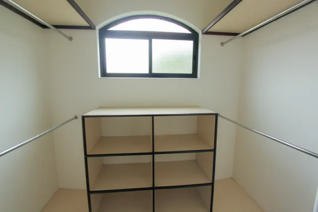 House for sale or rent, single-story, in the Bosques Lindora condominium, Santa Ana. RENTED