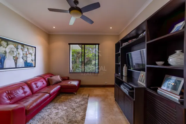 Elegance, Privacy & Comfort in the Heart of Escazú