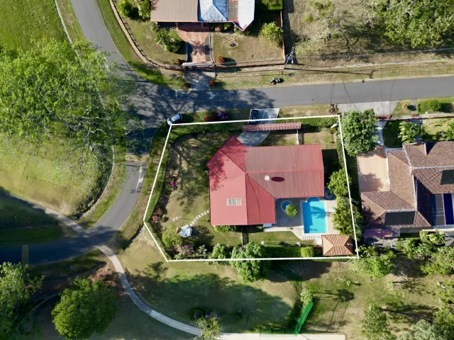 House for sale in Hacienda Los Reyes, boasting a prime location and outstanding features.
