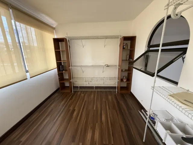 Spacious 4-Bedroom Home for Sale in Rohrmoser, San Jos