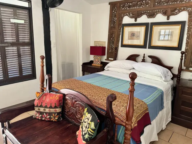 Beachfront house and apartments for sale Tivives