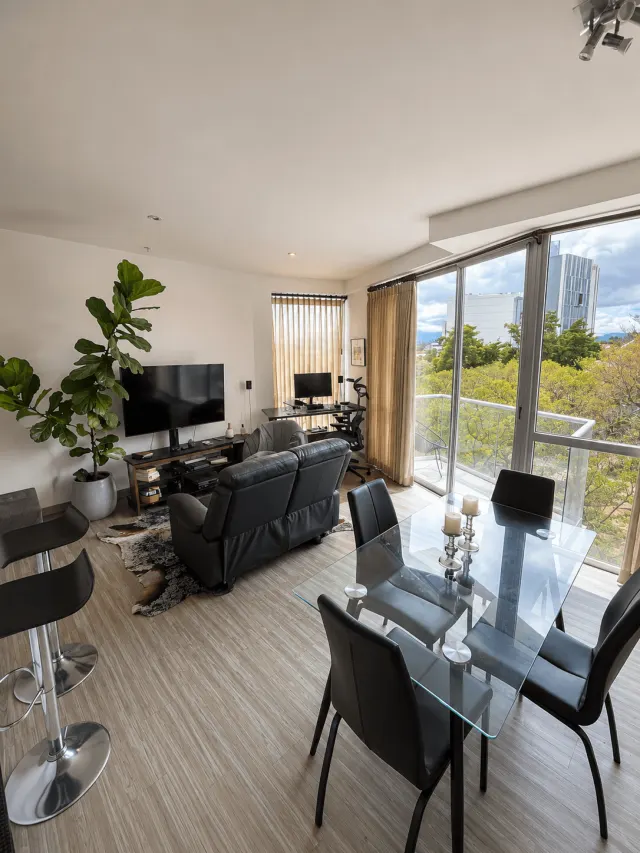 Modern Apartment for Sale or Rent in Nunciatura – Prime Urban Location in San José