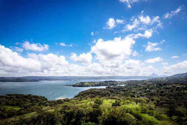 Exclusive Estate with Lake & Arenal Volcano Views – UNDER CONTRACT