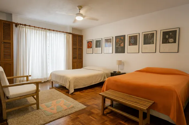 One-Story Home for Sale – Los Laureles, Escazú | Prime Location, Views & Timeless Design