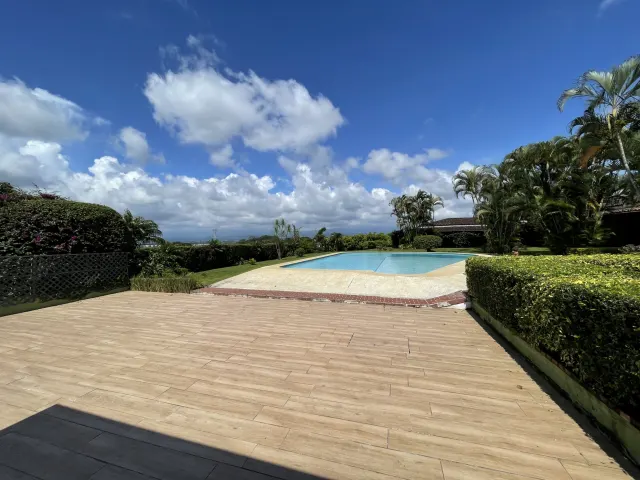 Versatile Estate in Santa Ana, Piedades: Ideal for Hotel, Airbnb, or Development