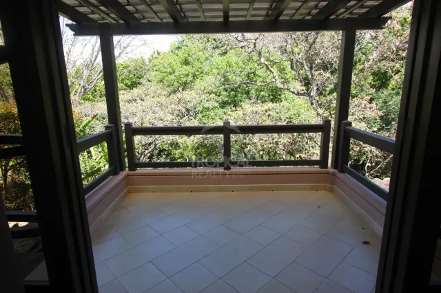 Luxury Home in La Guácima with Private Forest & Panoramic Views