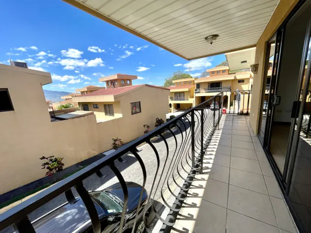 House for sale Belen, San Antonio in gated community