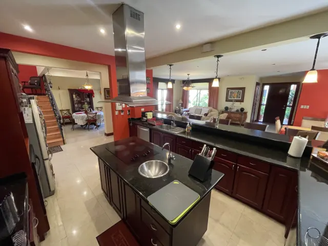 Elegant home for sale, Bosque de Doña Rosa, Cariari, Belen