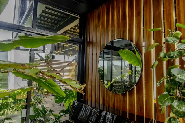 House for Sale in Hacienda Los Reyes, Guácima: Elegance and Comfort in an Exclusive Setting