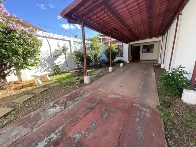Ciudad Colon one story home for sale