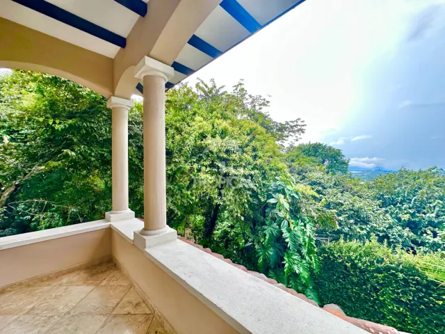 Villa Real for sale or rent